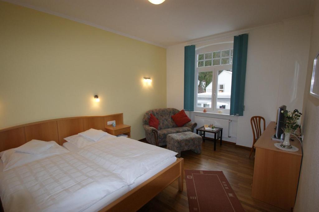 Bertricher Hof Hotel Garni 巴特贝特里希 外观 照片