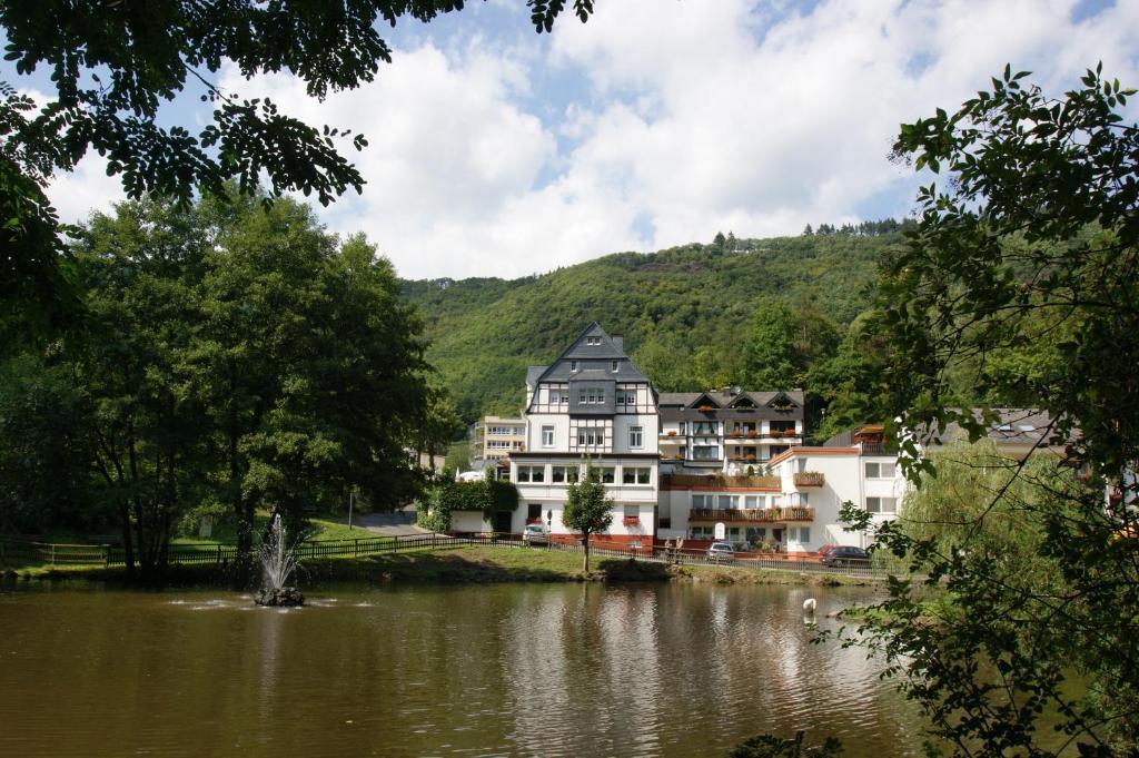 Bertricher Hof Hotel Garni 巴特贝特里希 外观 照片